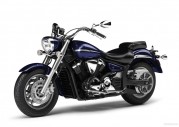 Yamaha XVS1300A Midnight Star